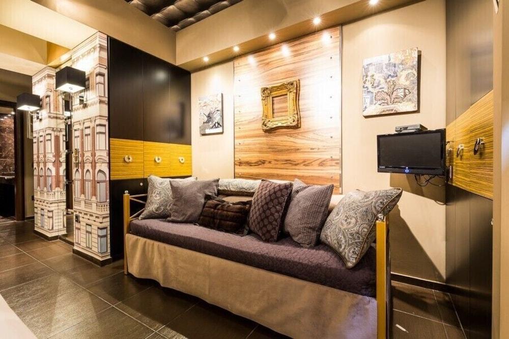 Outstanding Studio In Kolonaki Near The Metro 아테네 외부 사진