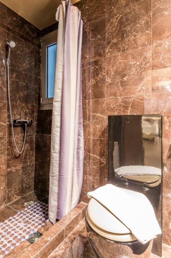 Outstanding Studio In Kolonaki Near The Metro 아테네 외부 사진